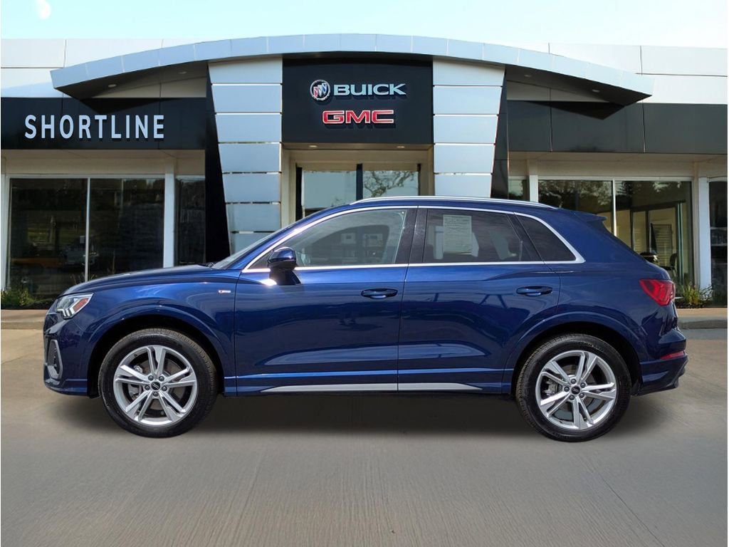 Used 2023 Audi Q3 2.0T Premium Plus w/ Premium Plus Package AWD/4WD image 6