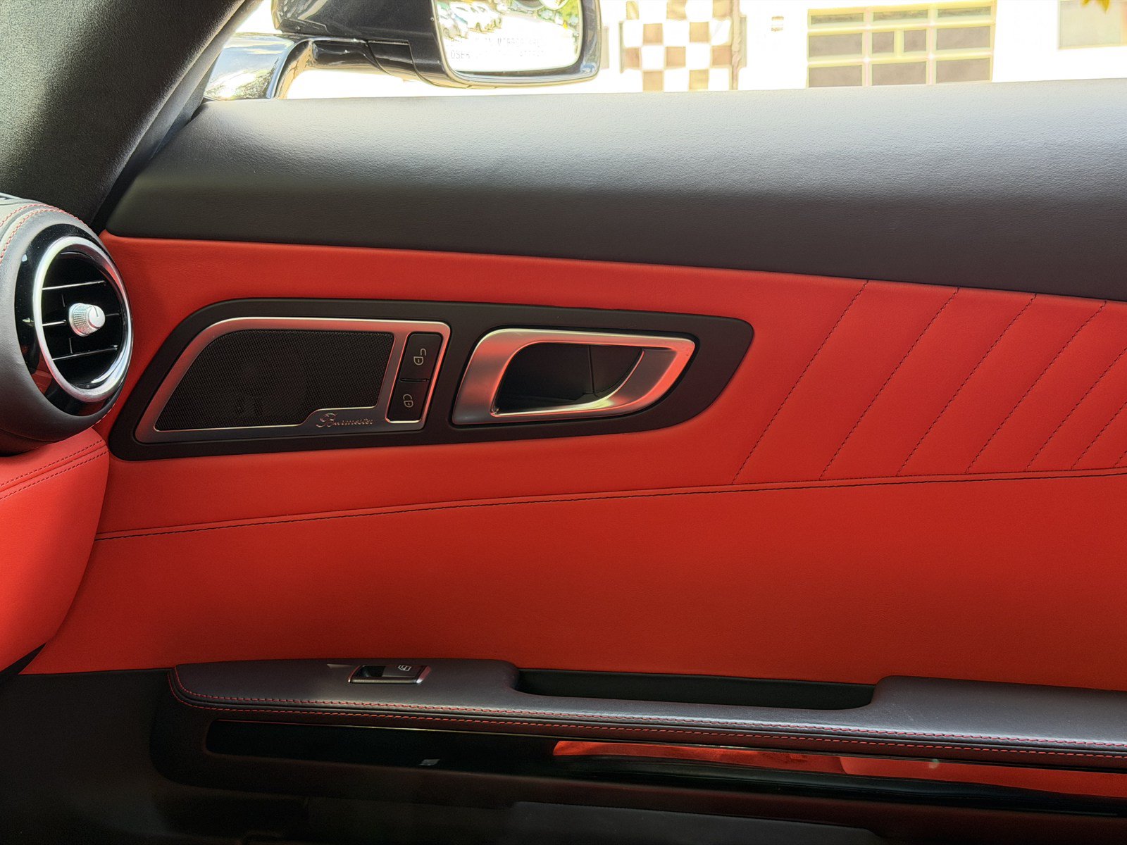 Used 2016 Mercedes-Benz AMG GT S image 28