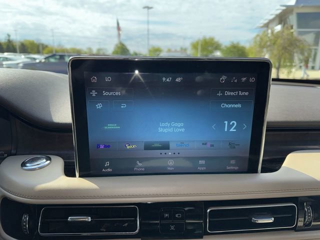 Used 2021 Lincoln Aviator Reserve w/ Equipment Group 202A AWD/4WD image 13