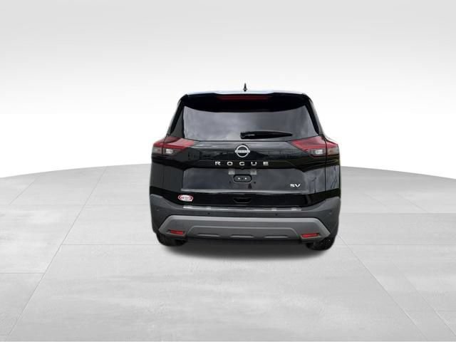 Used 2023 Nissan Rogue SV FWD image 6