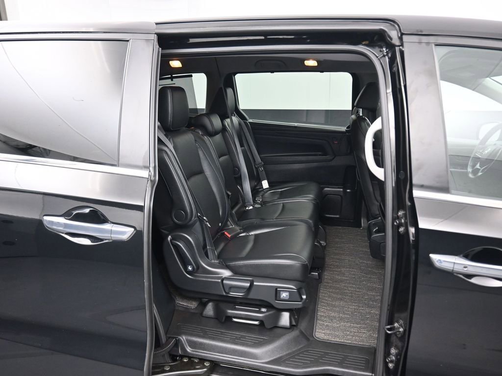 Used 2023 Honda Odyssey Touring image 49