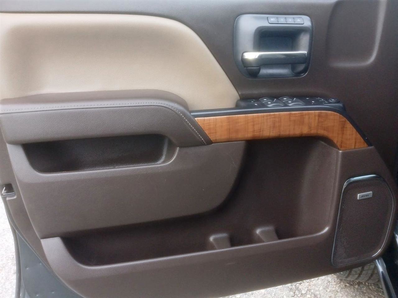 Used 2017 GMC Sierra 1500 SLT w/ SLT Premium Package image 24