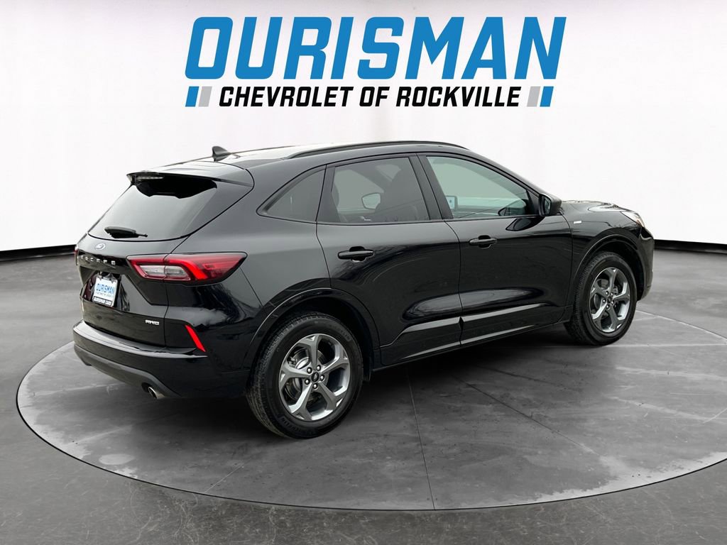Used 2023 Ford Escape ST-Line image 6