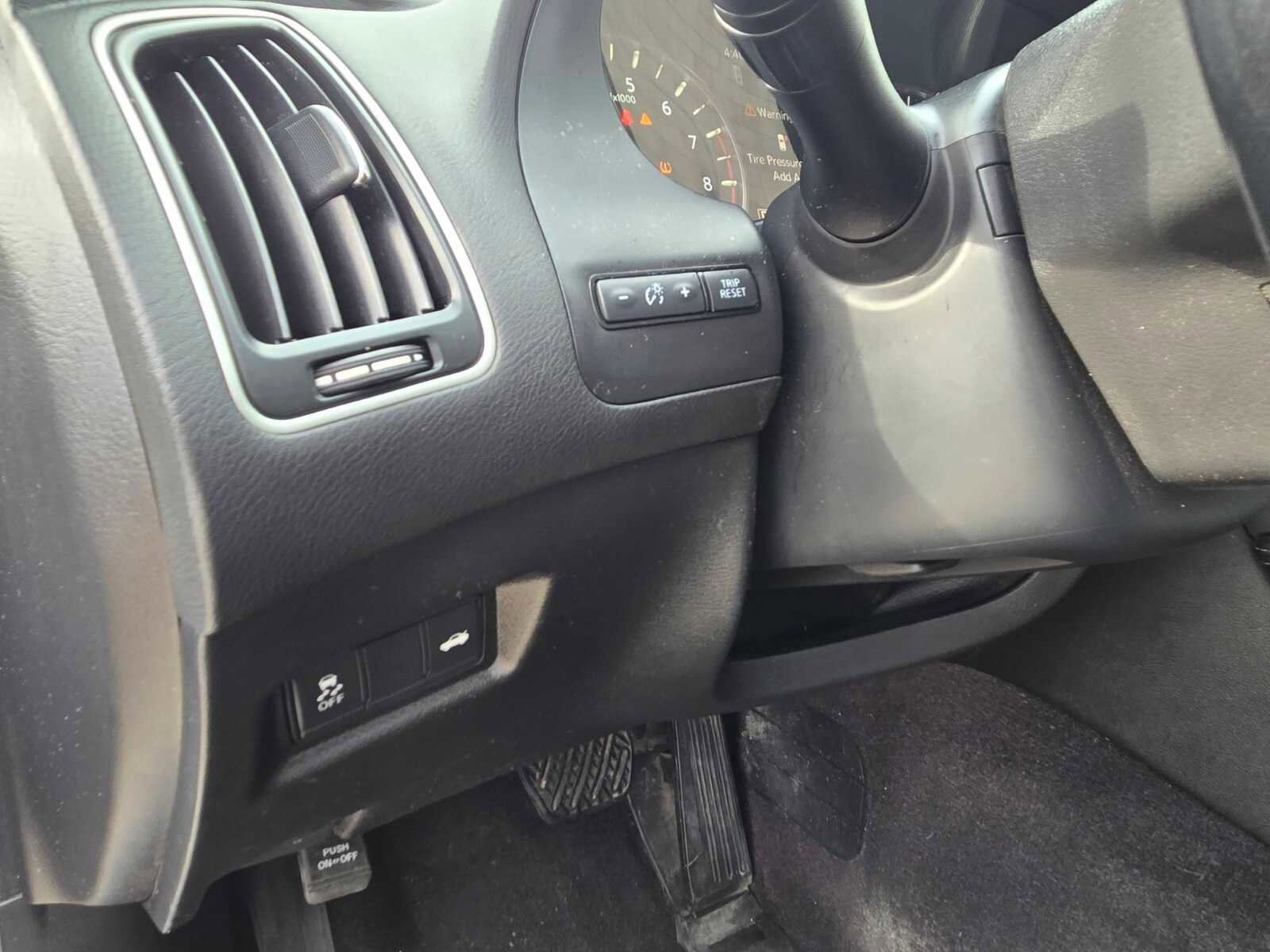 Used 2020 INFINITI Q50 Luxe image 23