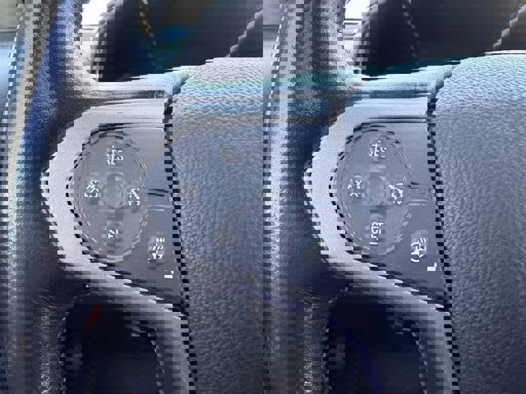 Used 2020 Chevrolet Colorado Z71 image 28