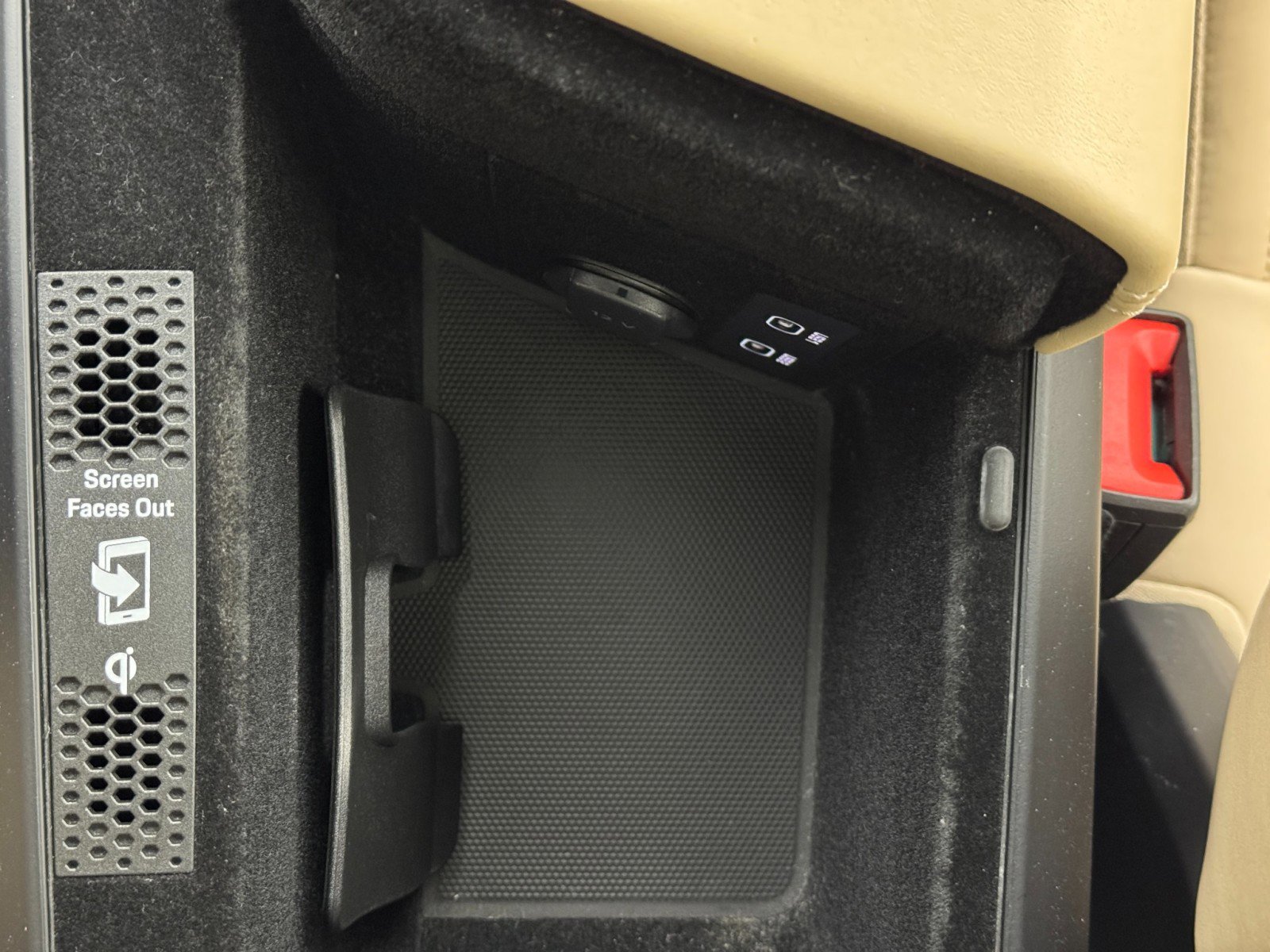 Used 2020 Porsche Taycan Turbo image 34