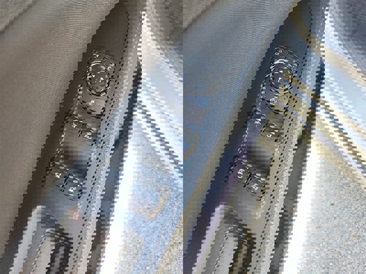 Used 2018 Ford Fusion SE w/ Equipment Group 201A image 13