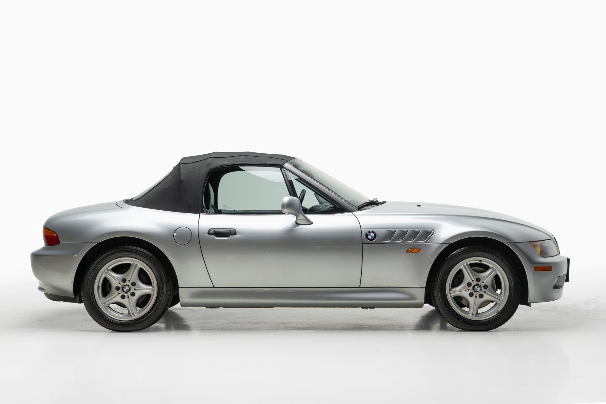 Used 1997 BMW Z3 1.9 RWD image 7