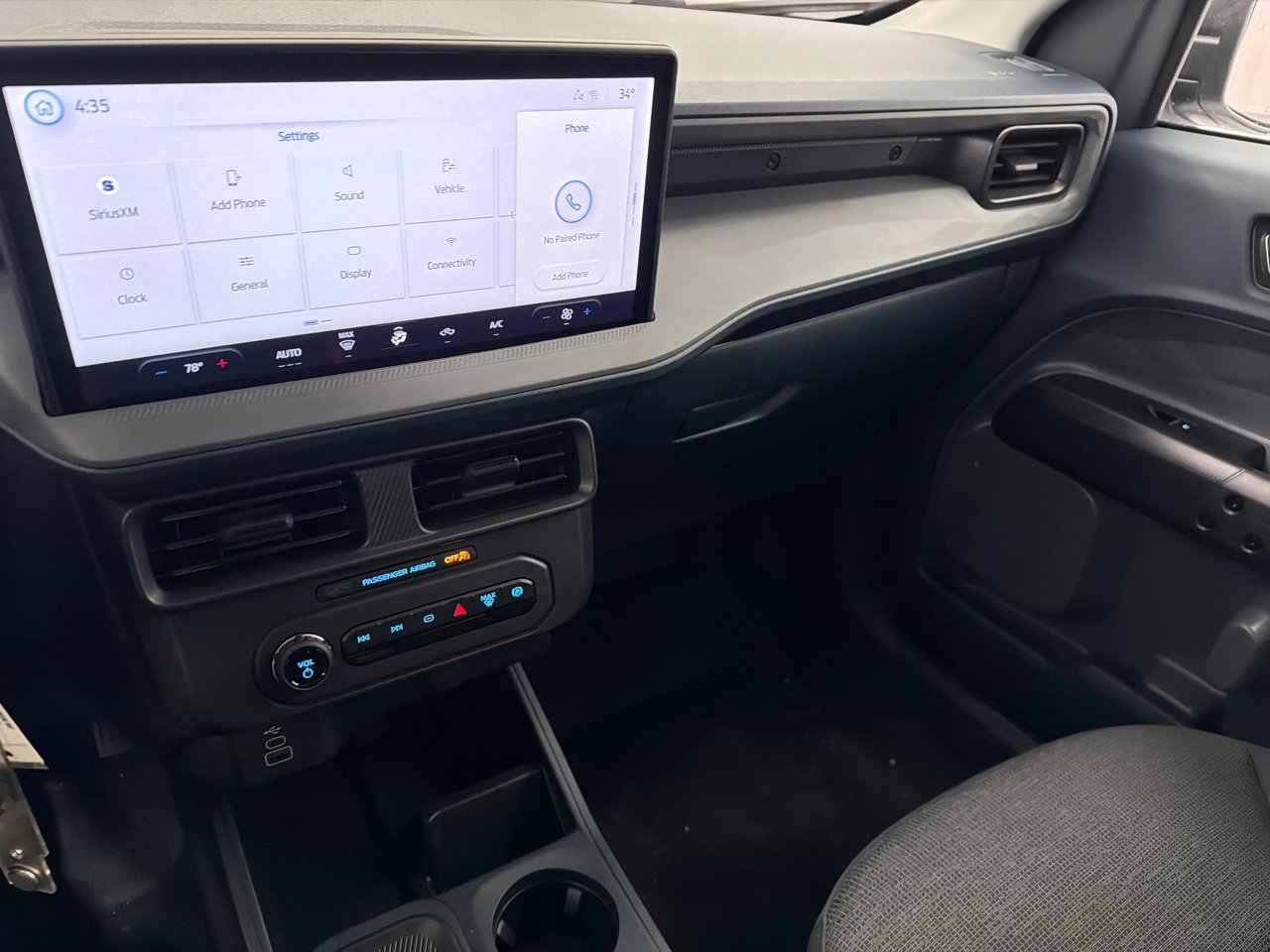 New 2026 Ford Maverick XL image 24