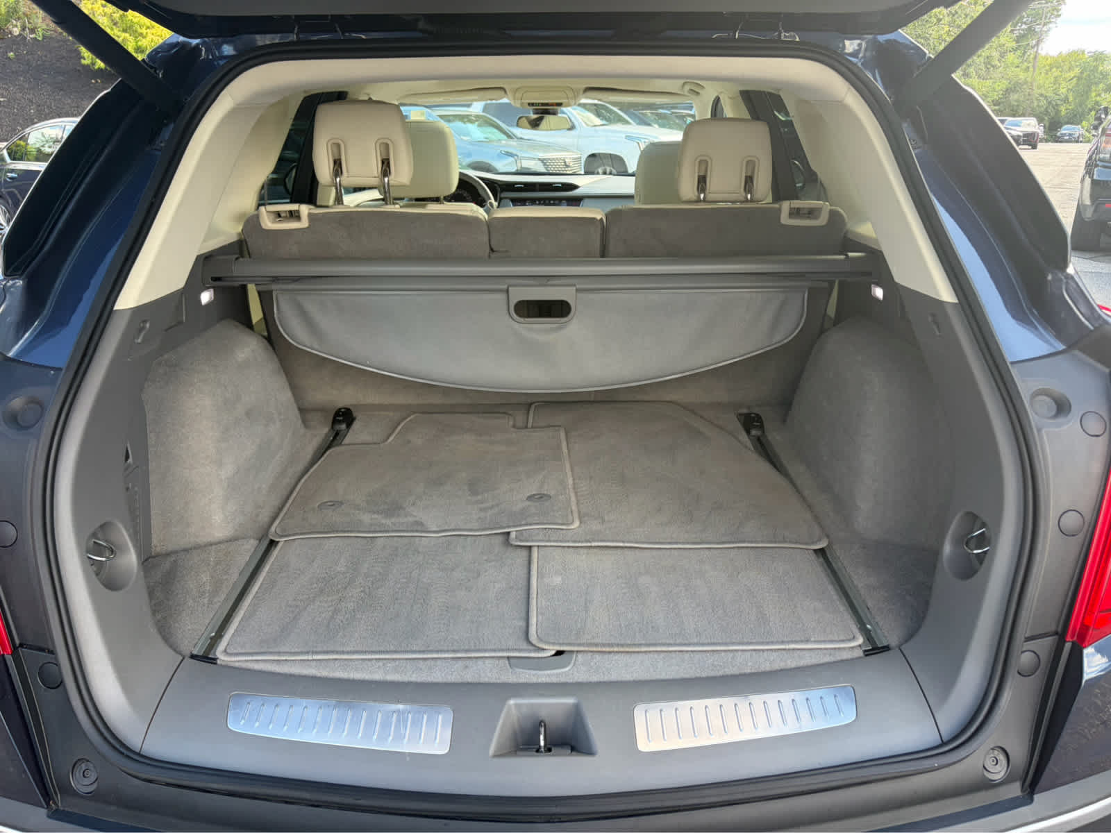 Used 2018 Cadillac XT5 Premium Luxury AWD/4WD image 24