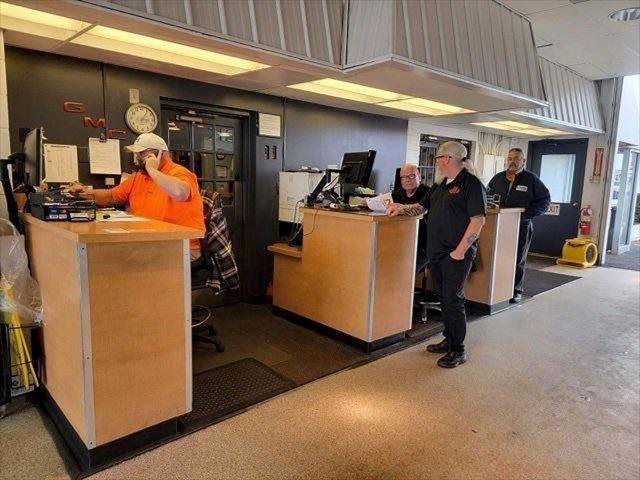 New 2024 GMC Sierra 1500 AT4X image 30