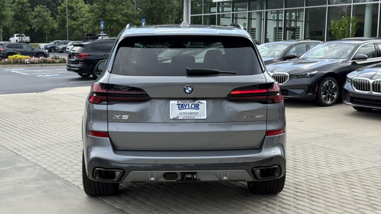 Used 2026 BMW X5 xDrive40i w/ M Sport Package AWD/4WD image 5