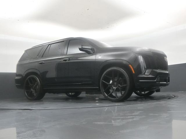 Used 2025 Cadillac Escalade Sport w/ Touring Package AWD/4WD image 41
