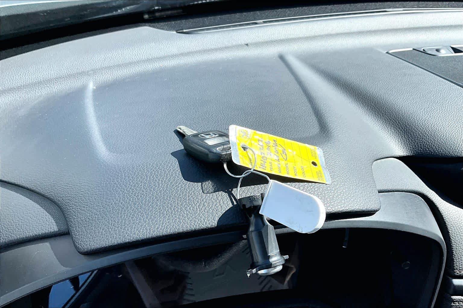 Used 2018 Honda CR-V LX image 14