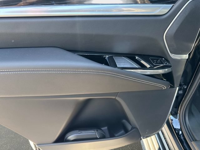 New 2026 Cadillac Escalade Sport w/ Touring Package AWD/4WD image 9