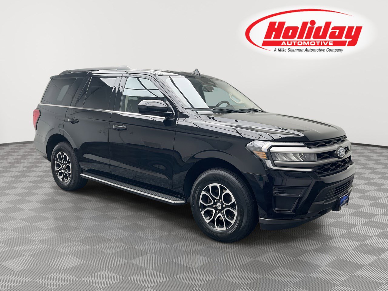 Used 2023 Ford Expedition XLT