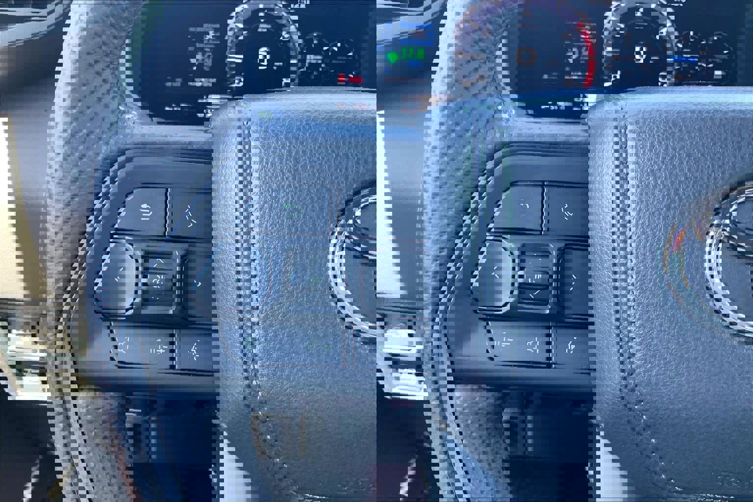 Used 2025 Toyota Sequoia TRD Pro AWD/4WD image 24