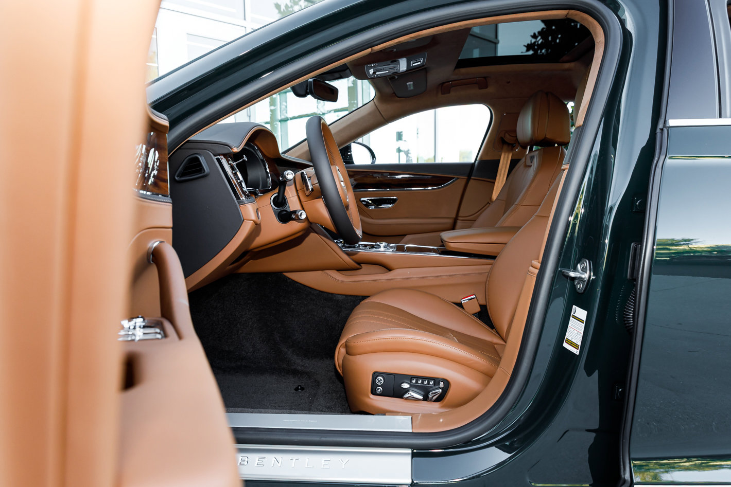 New 2026 Bentley Flying Spur Plug-In Hybrid image 25