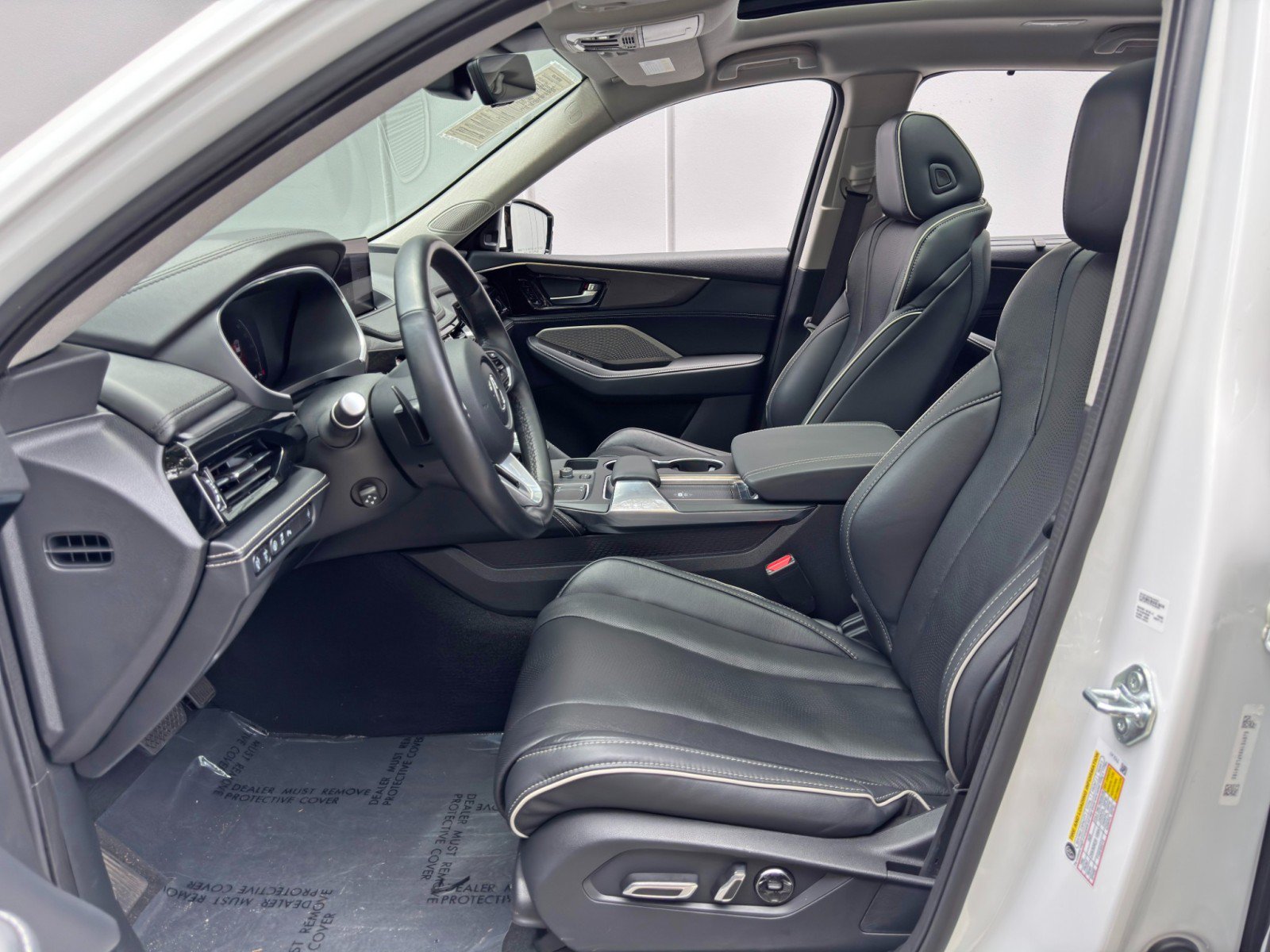 Used 2023 Acura MDX w/ Advance Package AWD/4WD image 17