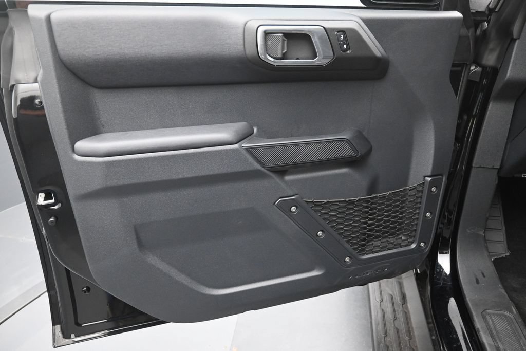 New 2026 Ford Bronco Outer Banks AWD/4WD image 13