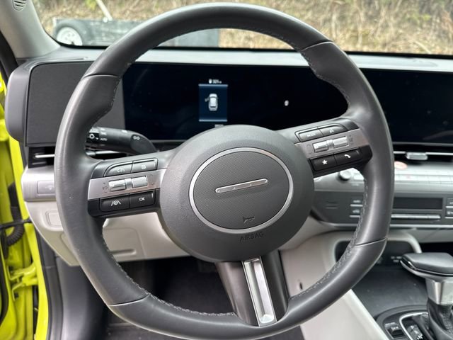 Used 2024 Hyundai Kona SEL FWD image 49