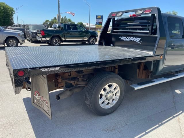 Used 2013 Chevrolet Silverado 3500 LT w/ Interior Plus Package AWD/4WD image 4
