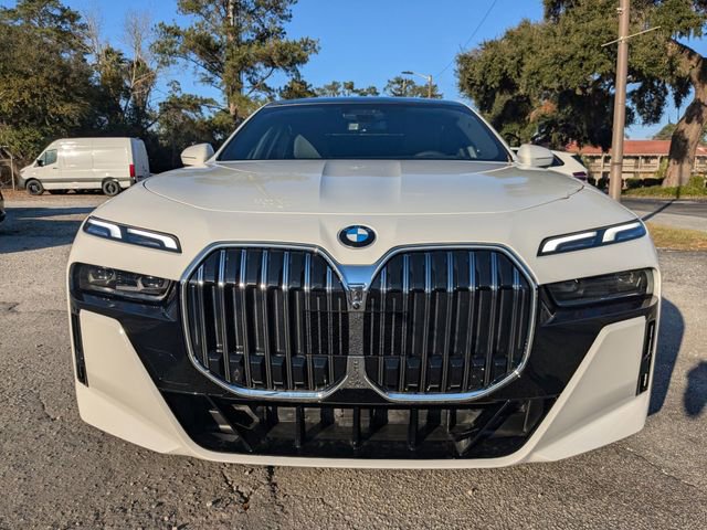 New 2026 BMW 740i xDrive image 11