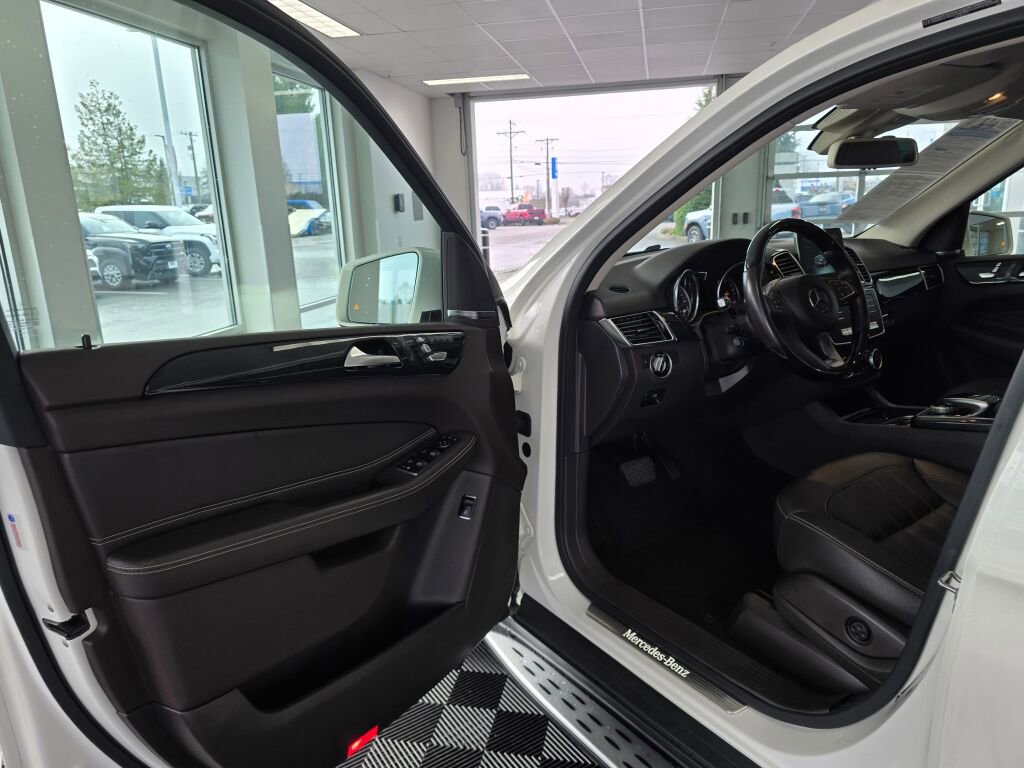 Used 2018 Mercedes-Benz GLE 350 4MATIC image 21