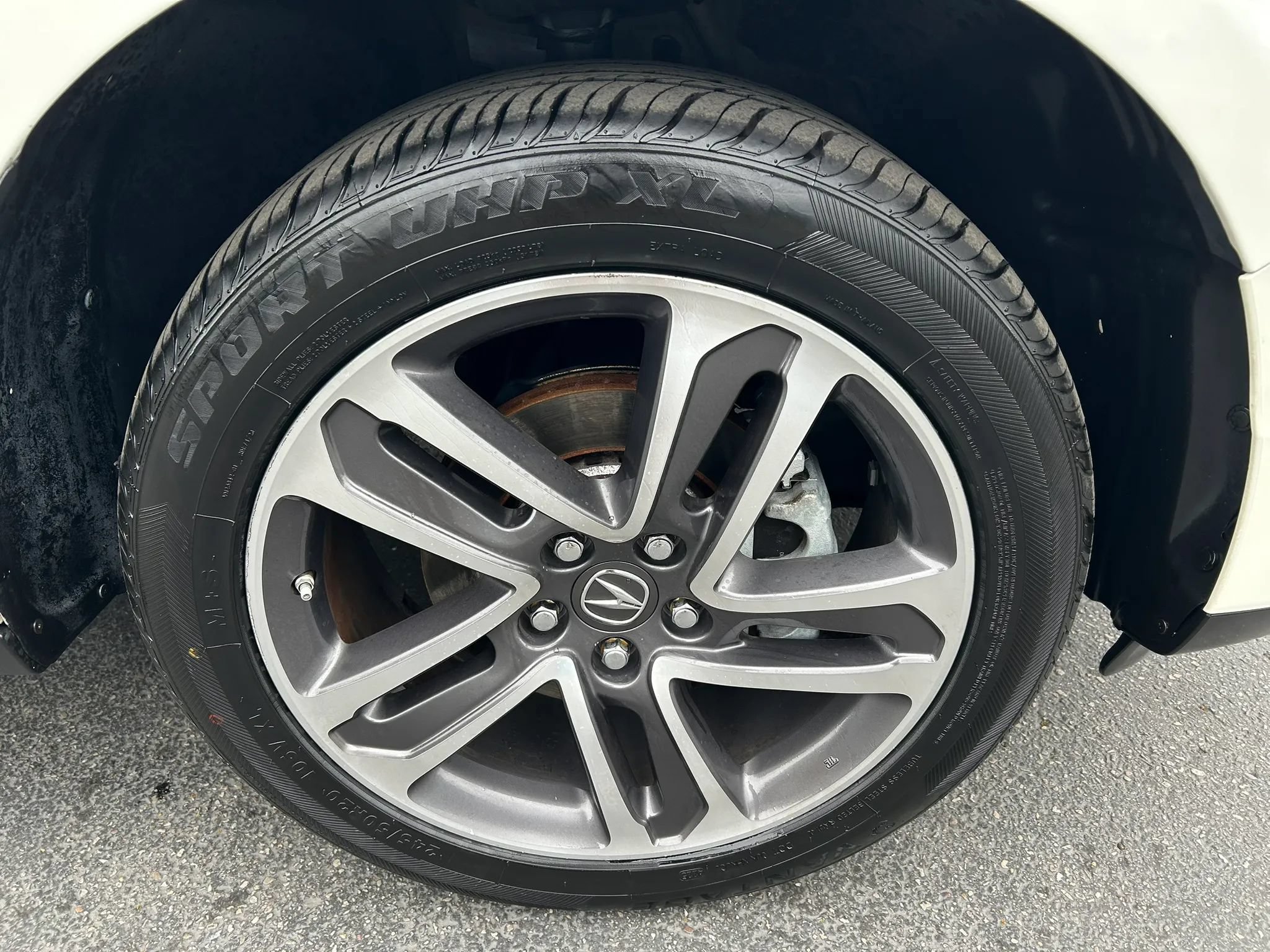 Used 2018 Acura MDX FWD w/ Advance Package image 12