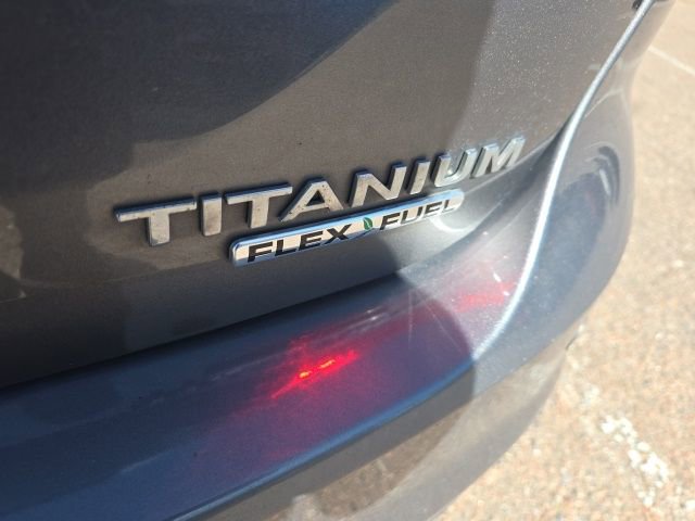 Used 2014 Ford Focus Titanium FWD image 12