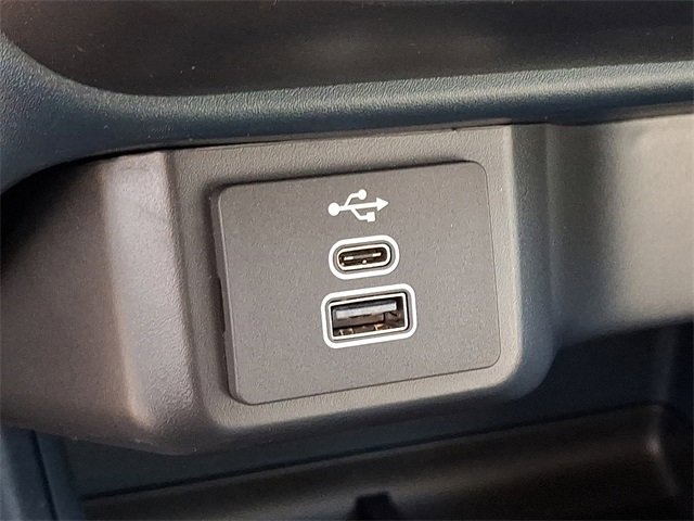 New 2025 Ford Maverick XL image 13