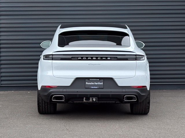 New 2026 Porsche Cayenne Coupe AWD/4WD image 6