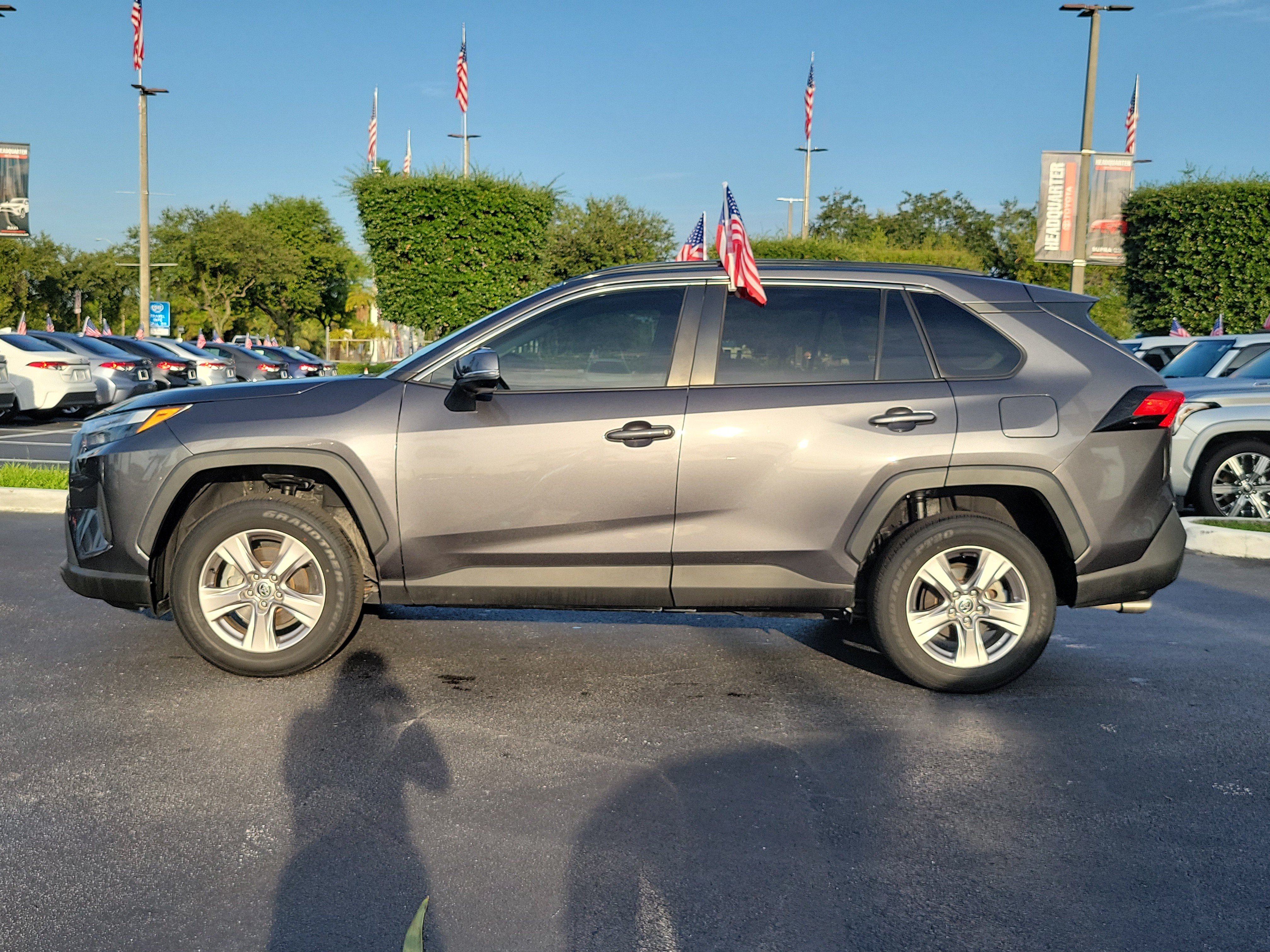 Used 2023 Toyota RAV4 XLE FWD image 7