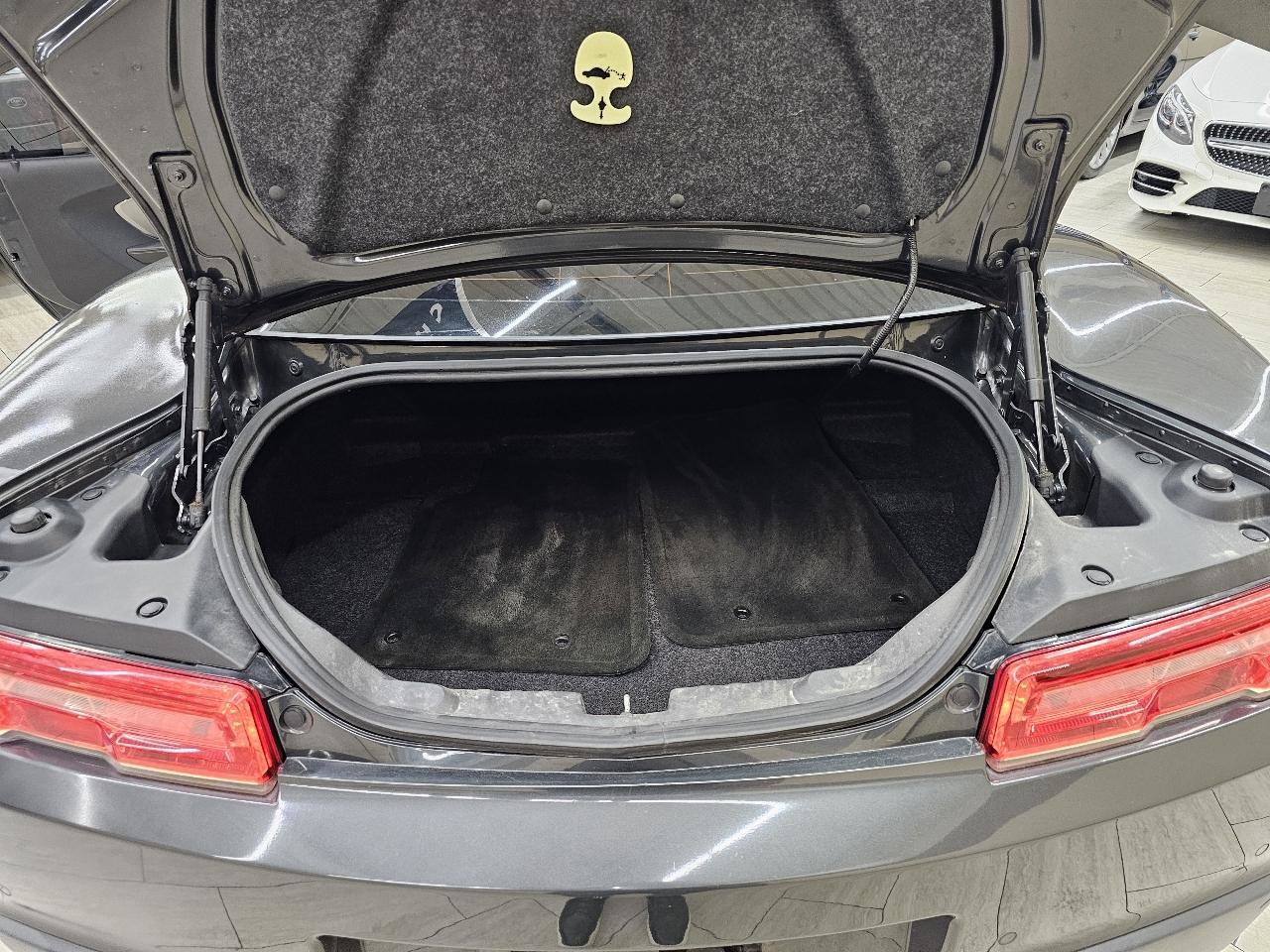 Used 2015 Chevrolet Camaro LT w/ RS Package image 11