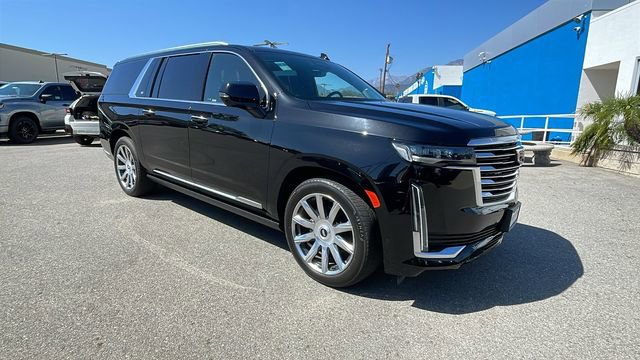 Used 2024 Cadillac Escalade ESV Premium Luxury Platinum AWD/4WD image 38