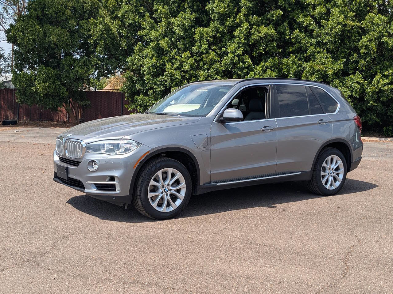 Used 2016 BMW X5 xDrive40e image 8