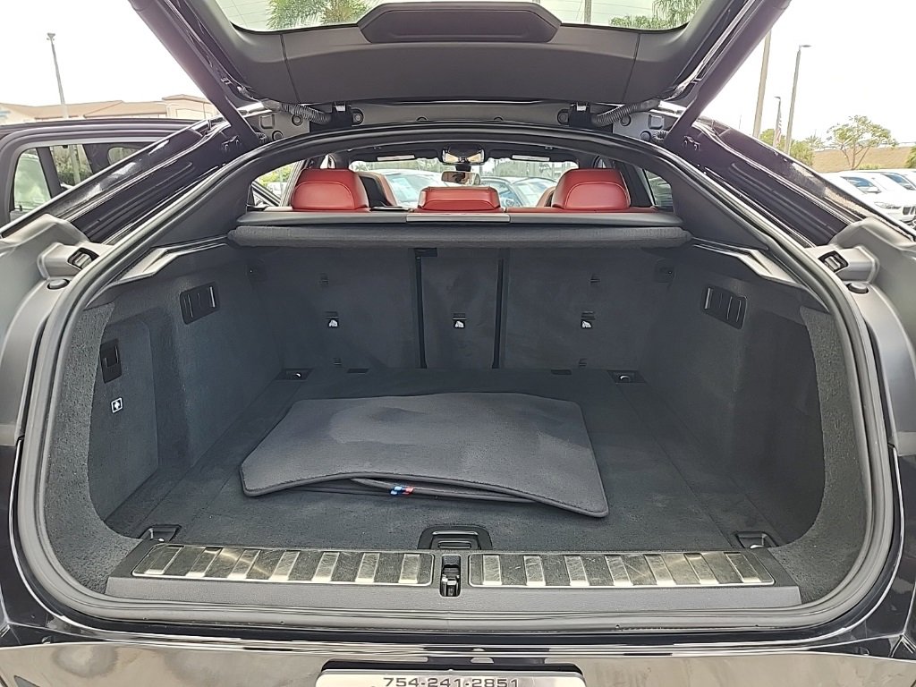 Used 2020 BMW X6 M Competition w/ Executive Package image 23