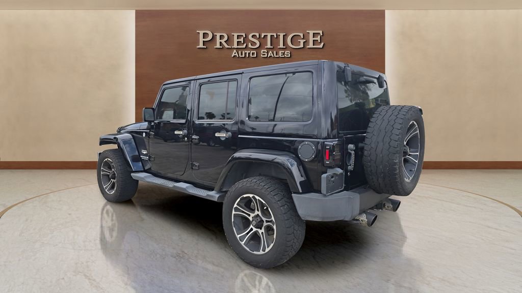 Used 2013 Jeep Wrangler Unlimited Sahara w/ Connectivity Group image 9