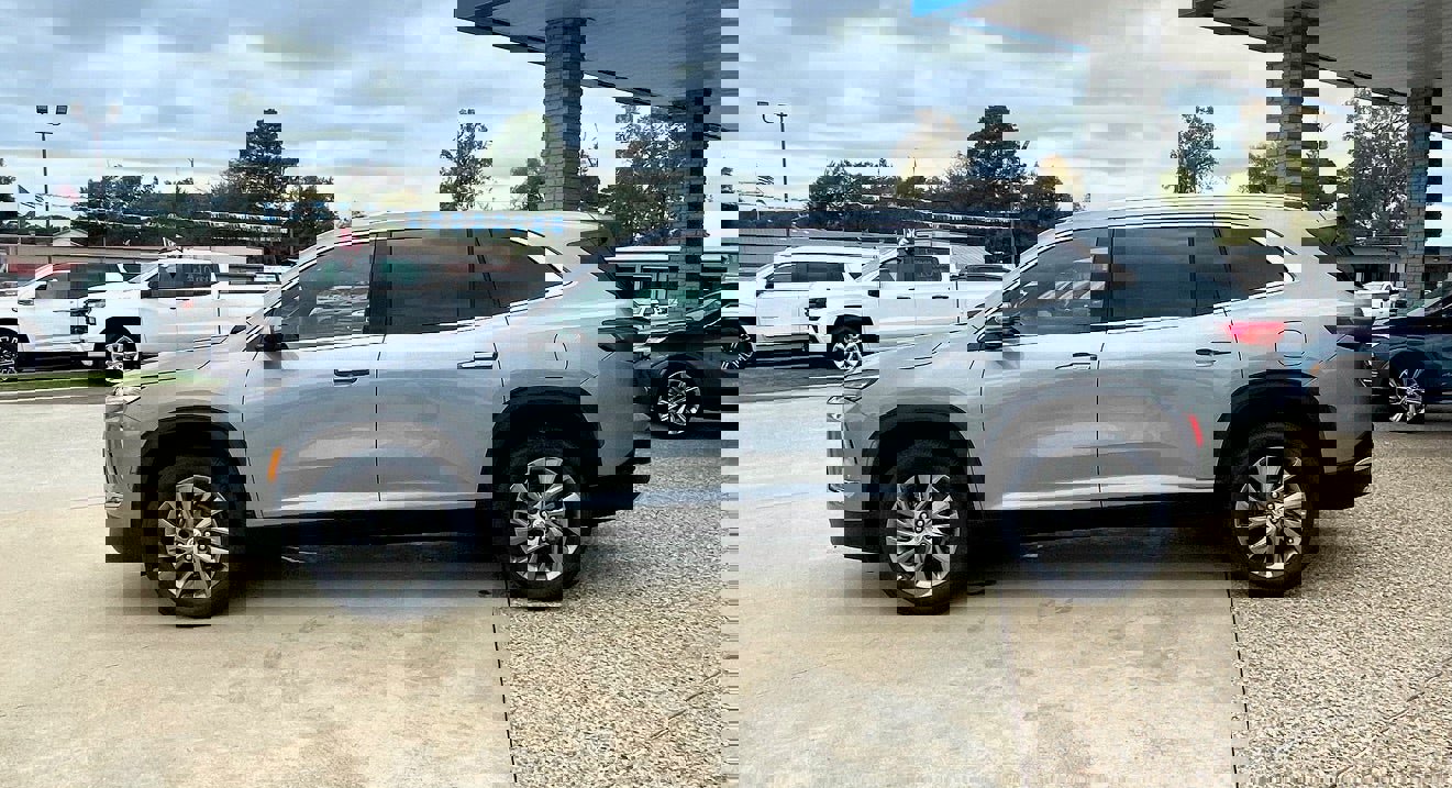 New 2026 Buick Enclave Preferred image 4