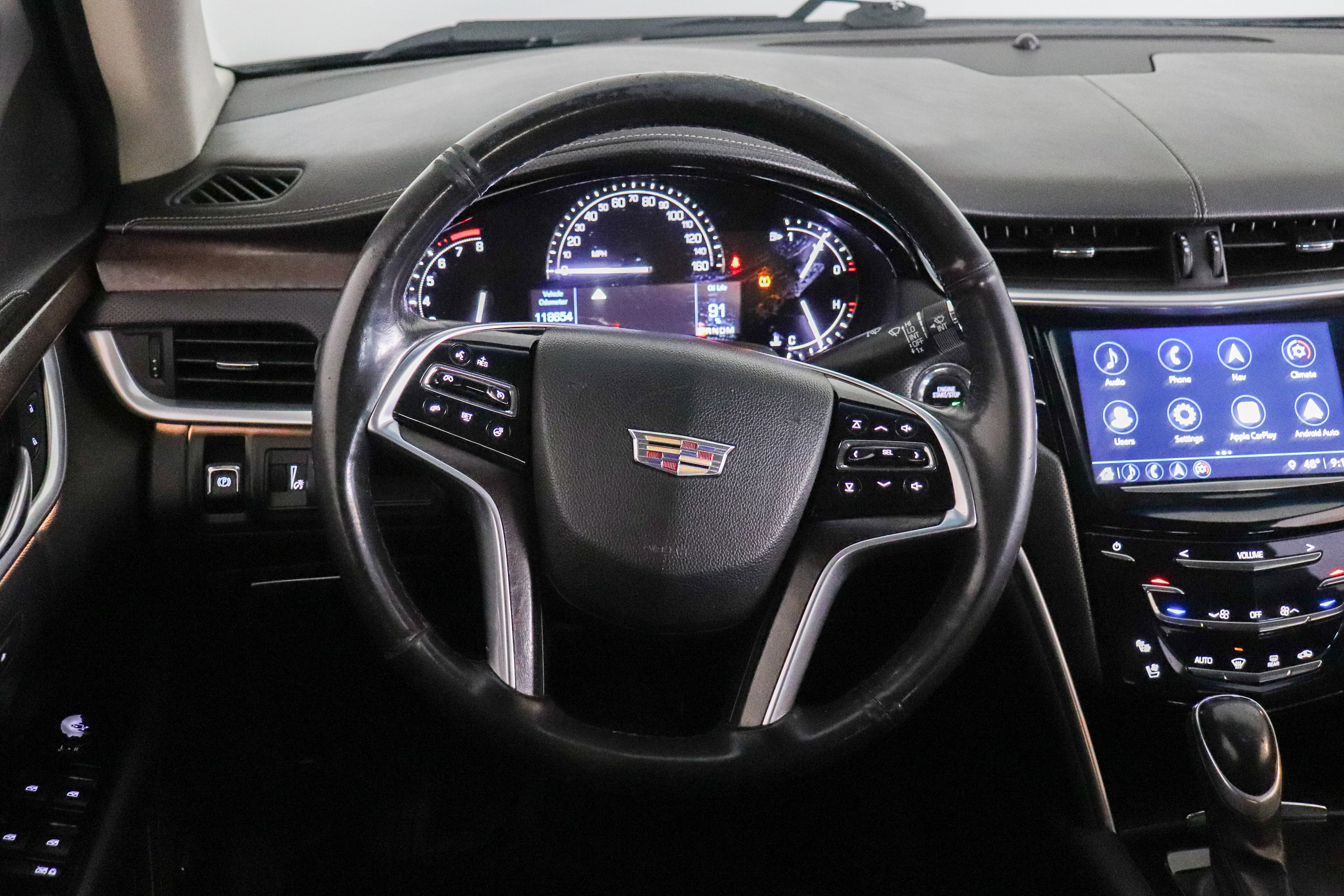 Used 2019 Cadillac XTS Luxury image 20