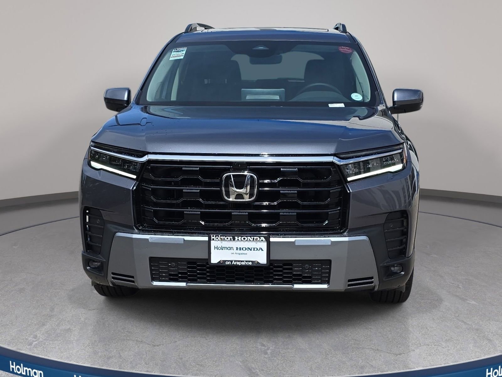 New 2026 Honda Pilot Touring image 2
