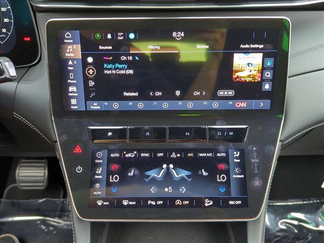 Used 2025 Maserati Grecale Modena image 14