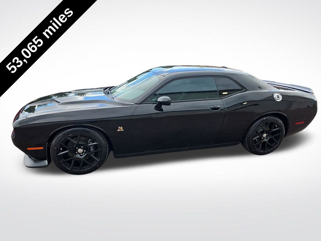 Used 2015 Dodge Challenger R/T Scat Pack w/ Leather Interior Group RWD image 2
