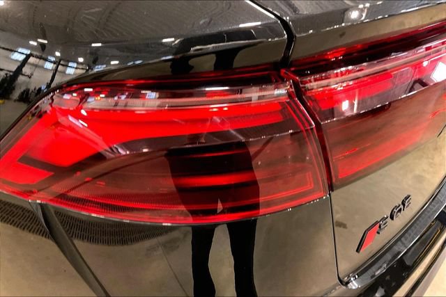 Certified 2024 Audi SQ8 Premium Plus w/ S Sport Package AWD/4WD image 29