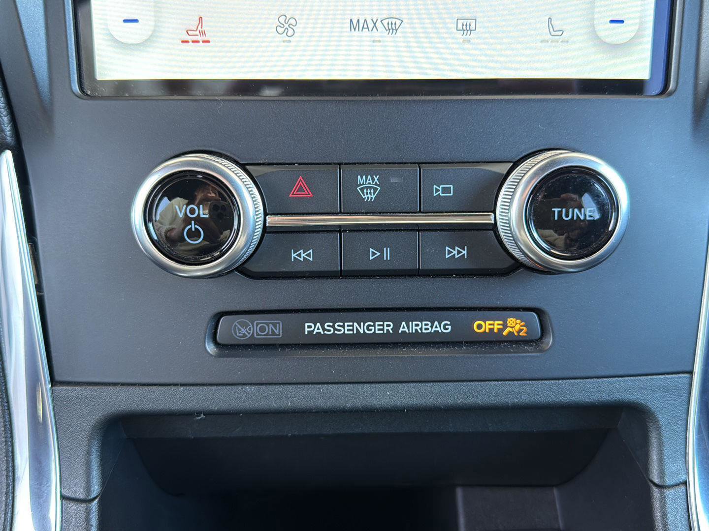 Used 2022 Ford Edge ST AWD/4WD image 28