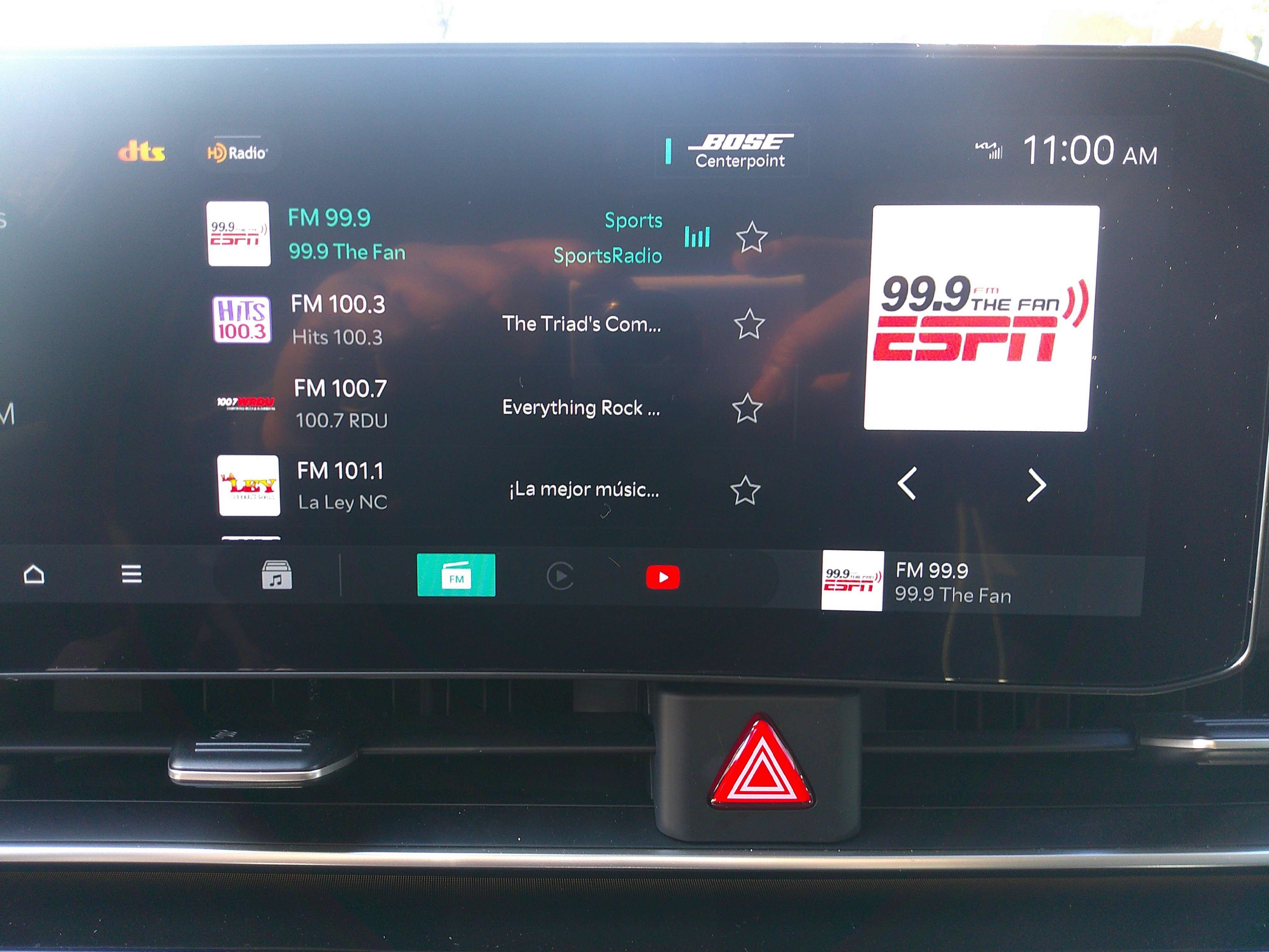 Used 2025 Kia Carnival SX Prestige image 24