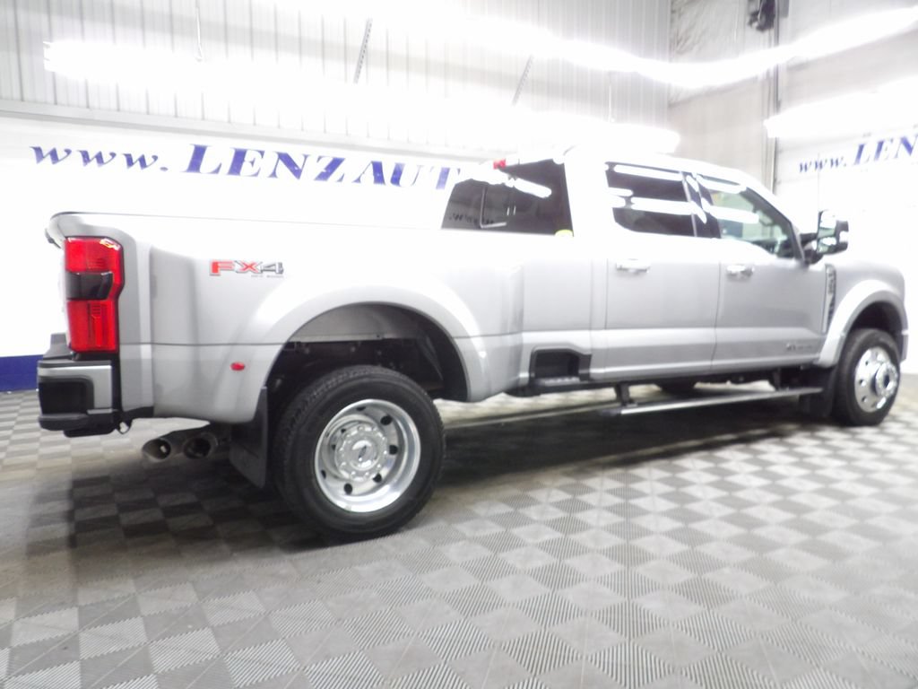 Used 2023 Ford F450 Platinum w/ FX4 Off-Road Package AWD/4WD image 6