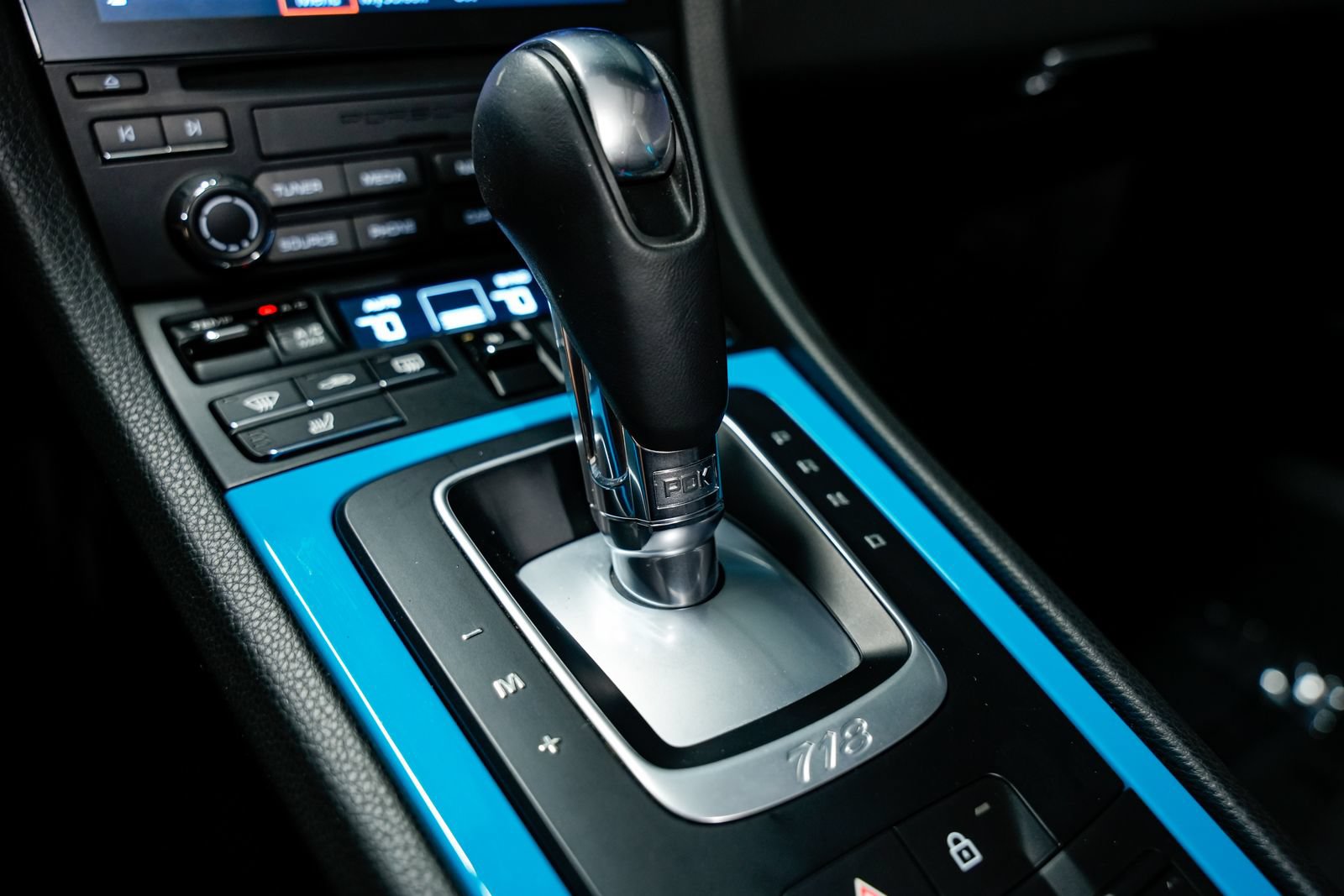 Used 2021 Porsche 718 Boxster RWD image 14