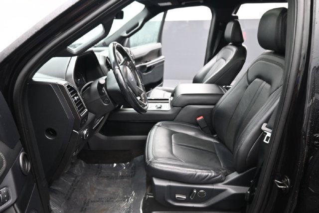 Used 2021 Ford Expedition Limited AWD/4WD image 17