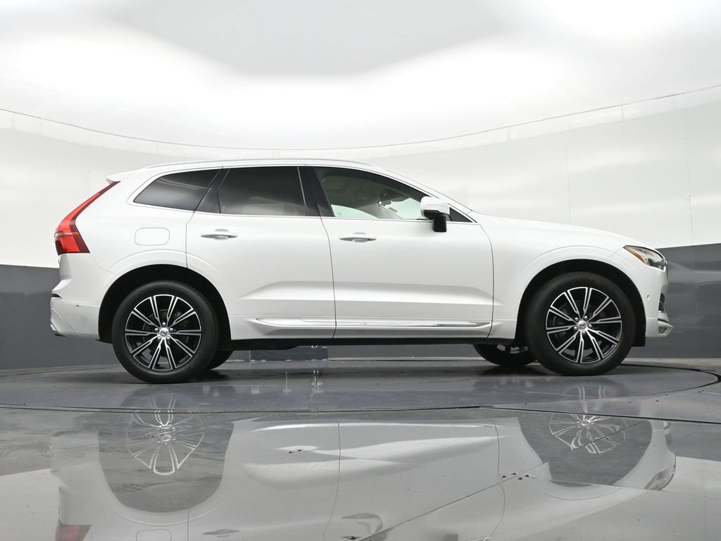 Used 2018 Volvo XC60 T5 Inscription w/ Convenience Package image 27